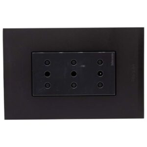 Placa Armado BTICINO Nóbile Tomacorriente Triple 10A Negro